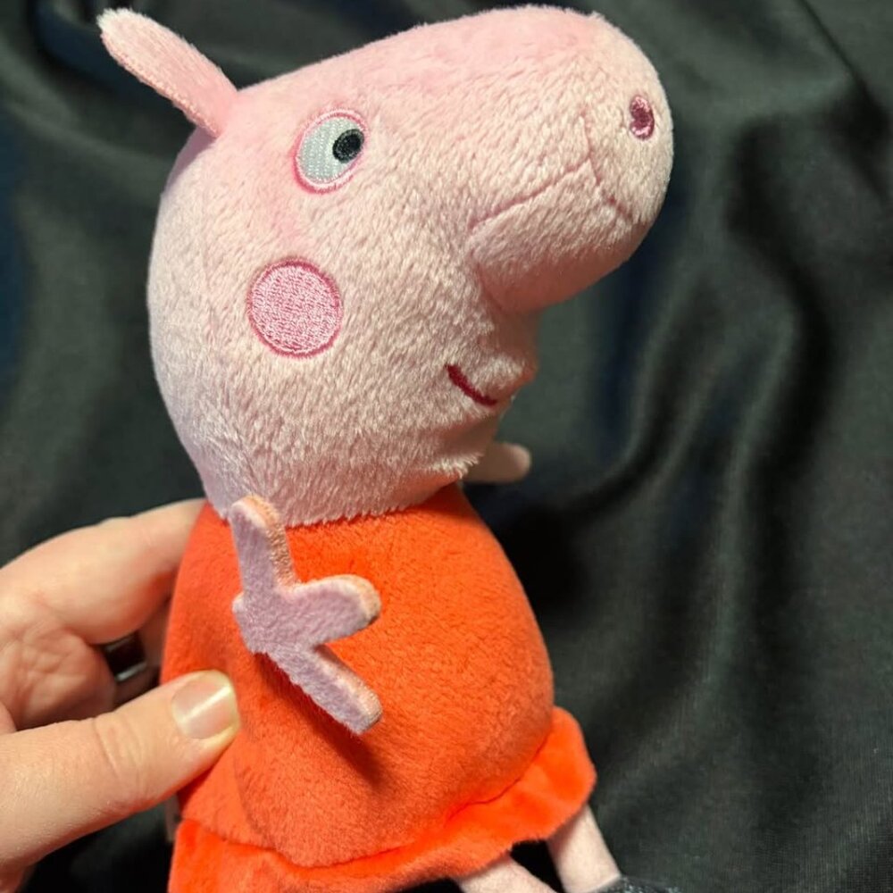 Peppa Pig 6" Plush Doll Red Dress Just Play Hasbro‎ 2024 Soft Toy EUC Licensed